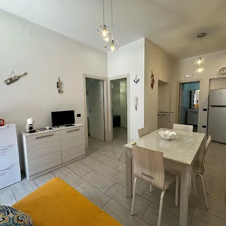 Apartamento Il Delfino Giardini-Naxos