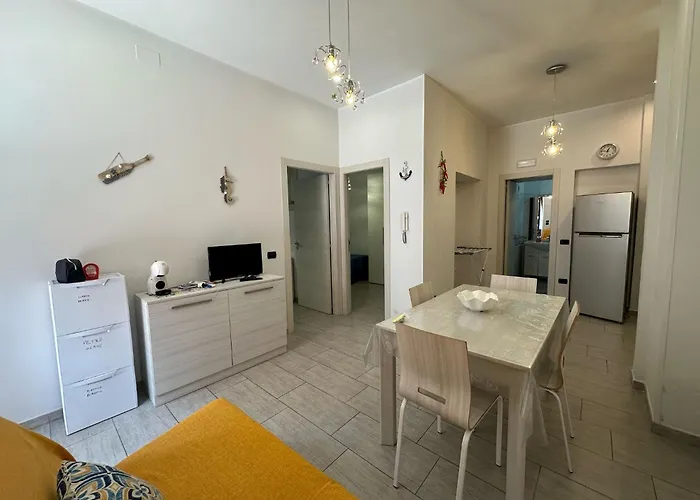 Appartamento Il Delfino Giardini Naxos